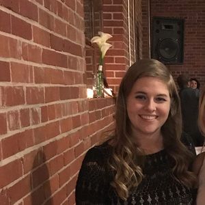 Meet your Posher, Brooke